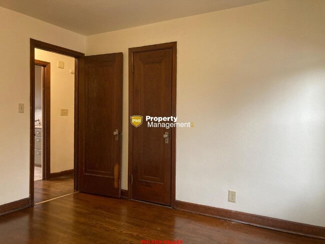 Building Photo - Cozy 2 Bed, 1 Bath Apartment in Appleton, ...