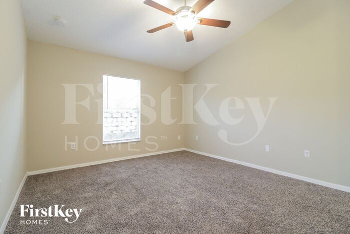 Building Photo - 7439 Little Pond Ct