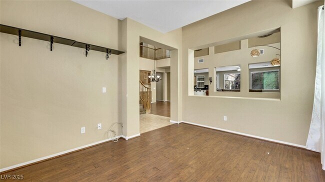 Building Photo - 7373 Sundown Glen Ave