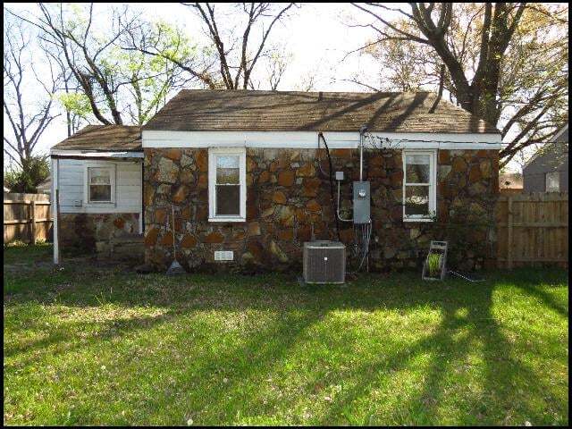Building Photo - 1904 Boyce St