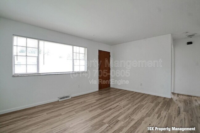 Building Photo - 92 Cherrington Rd