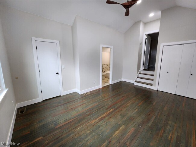 Building Photo - 2536 Claver Rd