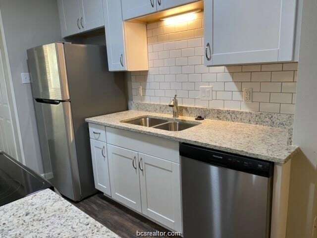 Building Photo - 1401 Airline Dr