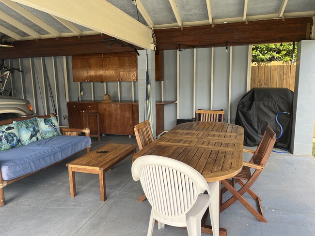 Building Photo - 372 Ilimalia Loop