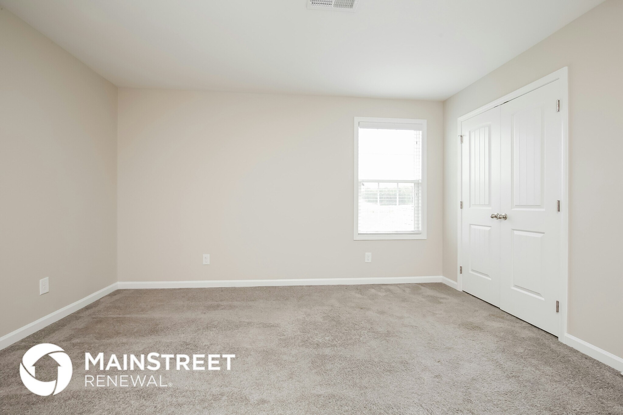 Building Photo - 900 Beverly Ct