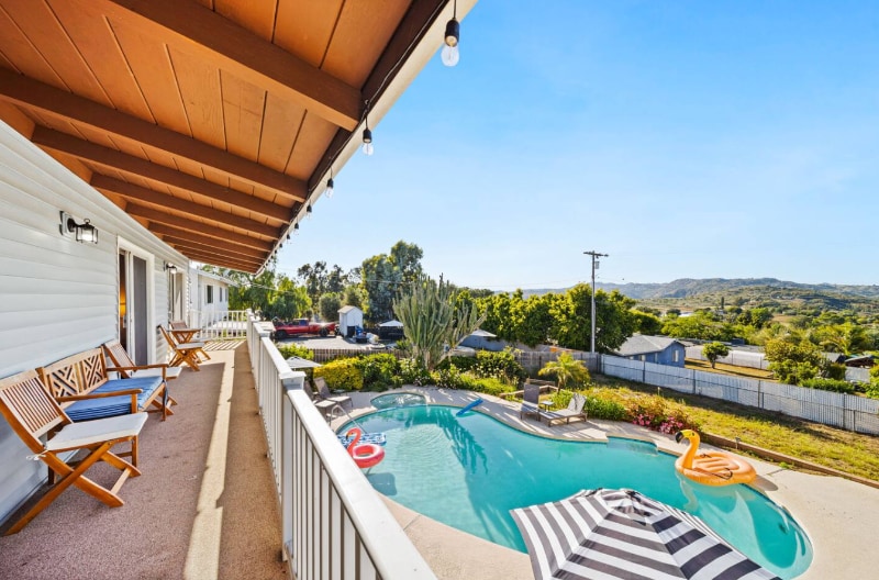 Building Photo - 321 W Kalmia St