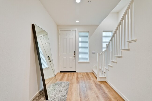 Building Photo - 2284 Solace Loop