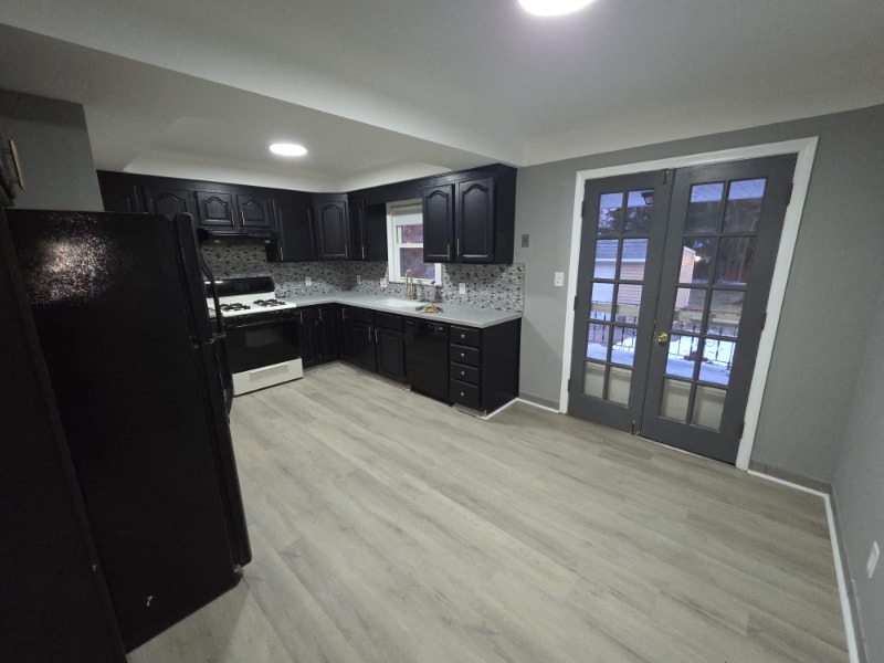 Building Photo - 4493 Telhurst Rd