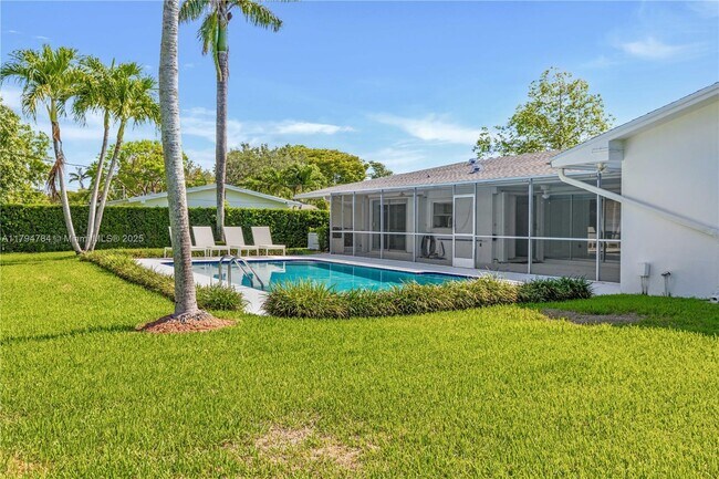 Building Photo - 13790 SW 80th Ave