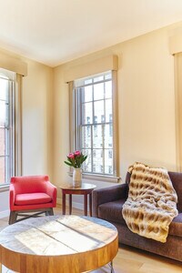 Building Photo - 121 Middle St