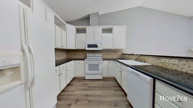 Building Photo - 5006 Carleton Dr