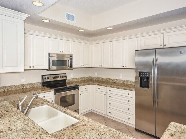 Building Photo - 265 Minorca Beach Way