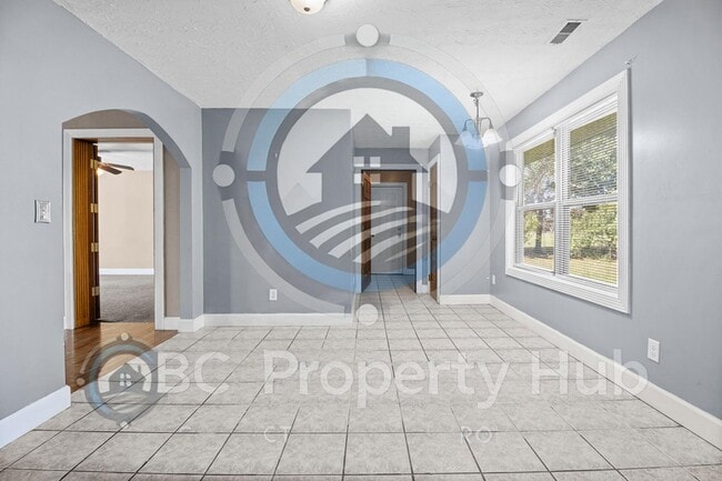 Building Photo - 118 Carter Ln
