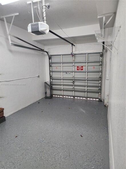 Building Photo - 11392 NW 34th Pl