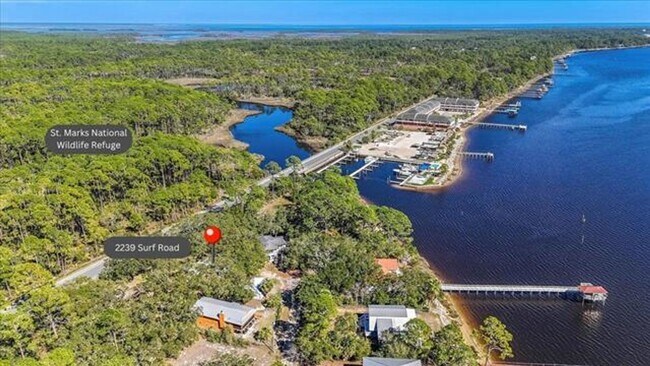 Building Photo - Coastal 3 Bedroom Home Available Now!