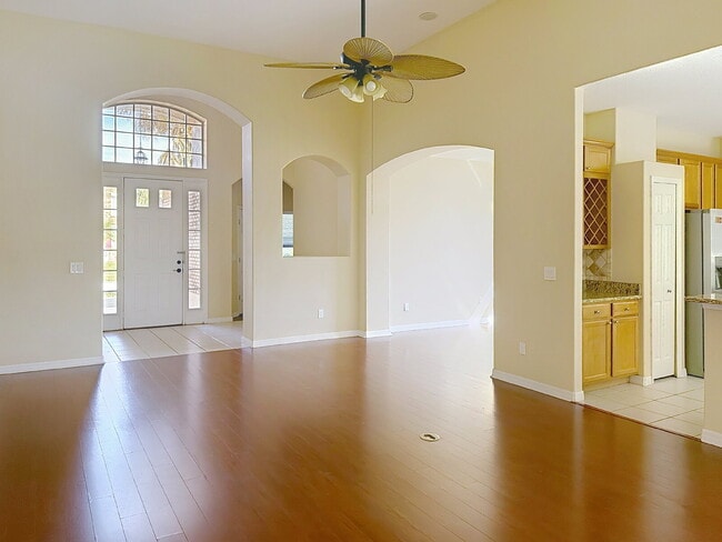 Building Photo - 2500 Trapside Ct