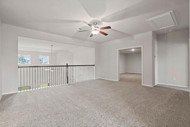 Building Photo - 14108 N Crater Lake Trail