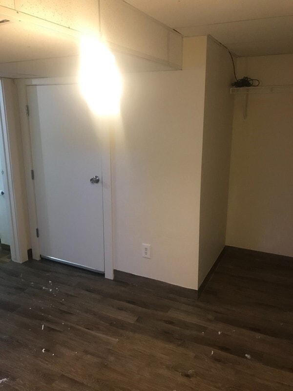 Building Photo - 58 W 400 S