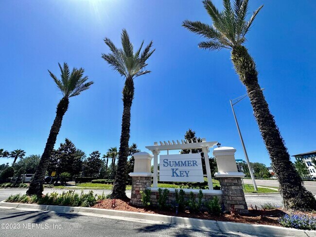 Building Photo - 4908 Key Lime Dr