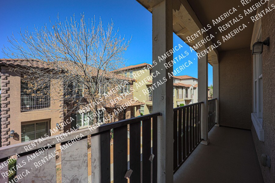 Building Photo - 906 S Annie Ln