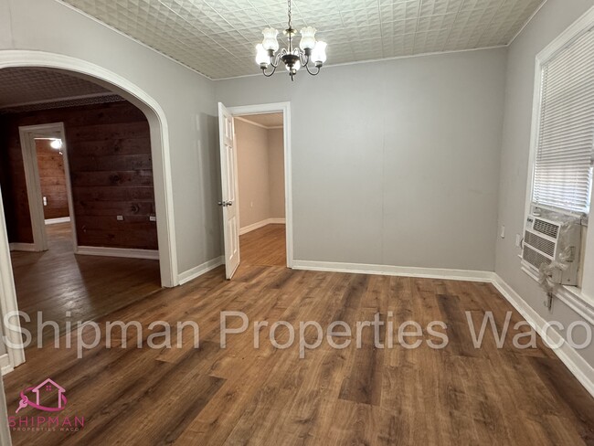 Building Photo - 2909 Gorman Ave