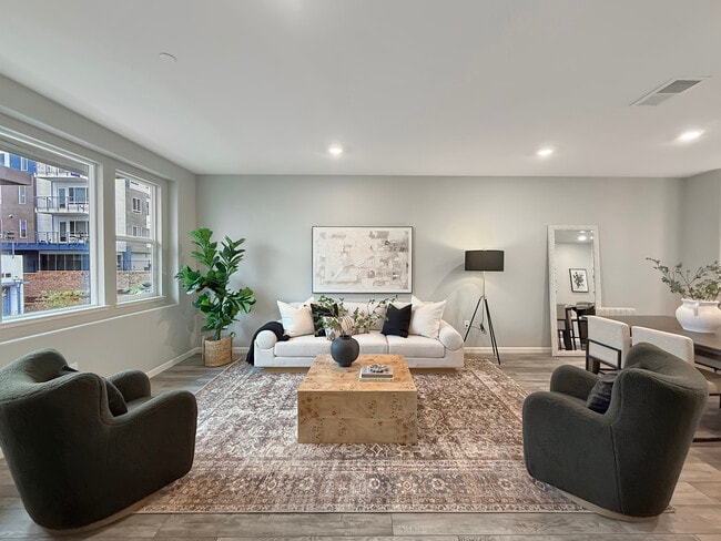 Building Photo - 262 Agustin Narvaez St