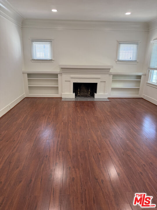 Building Photo - 153 S Gramercy Pl