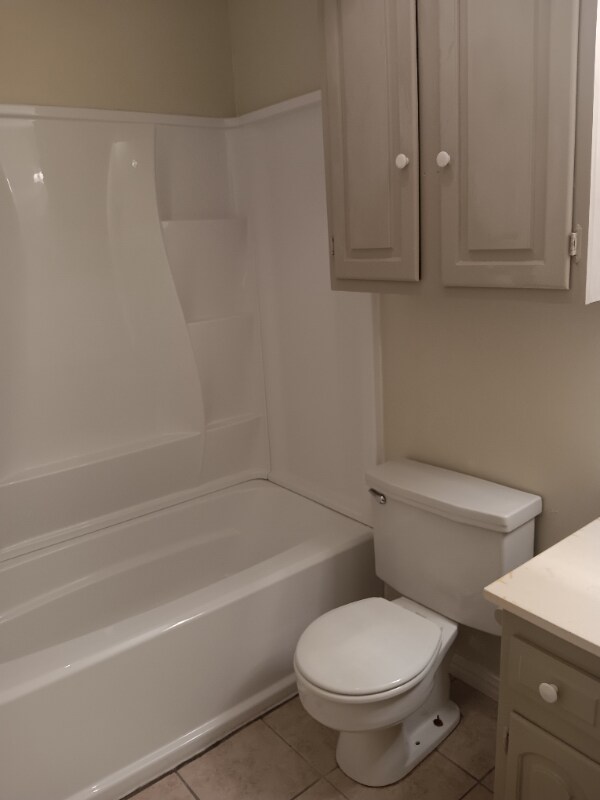 Building Photo - 2746 Meadow Gate Ln