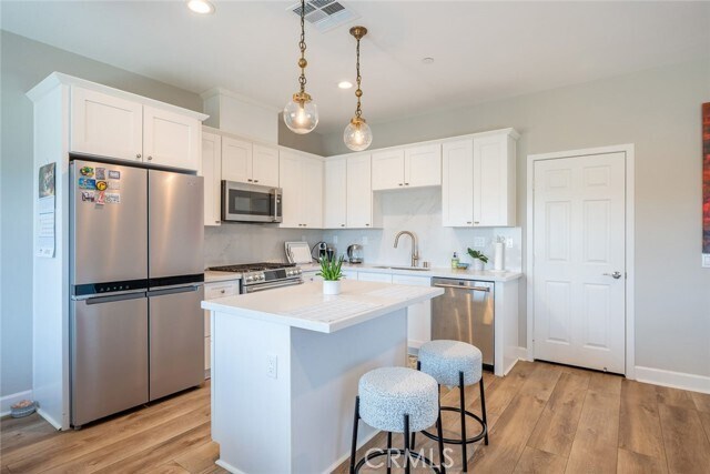 Building Photo - 4453 Camellia Ct