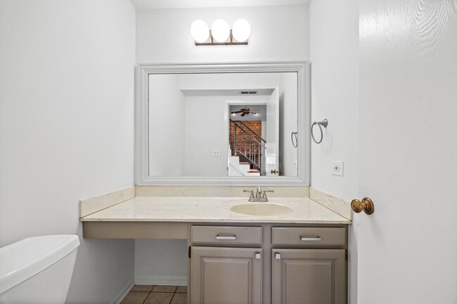 Building Photo - 120 White Birch Ln