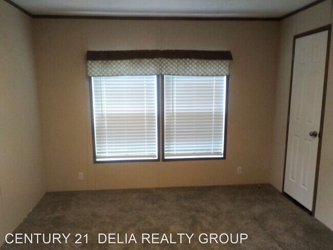 Building Photo - 3 br, 2 bath House - 1177 Rose Lee Lane