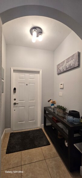 Building Photo - 5109 SW 141st Ave