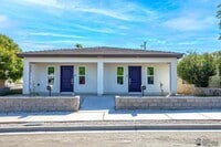 Building Photo - 643 S Orange Ave