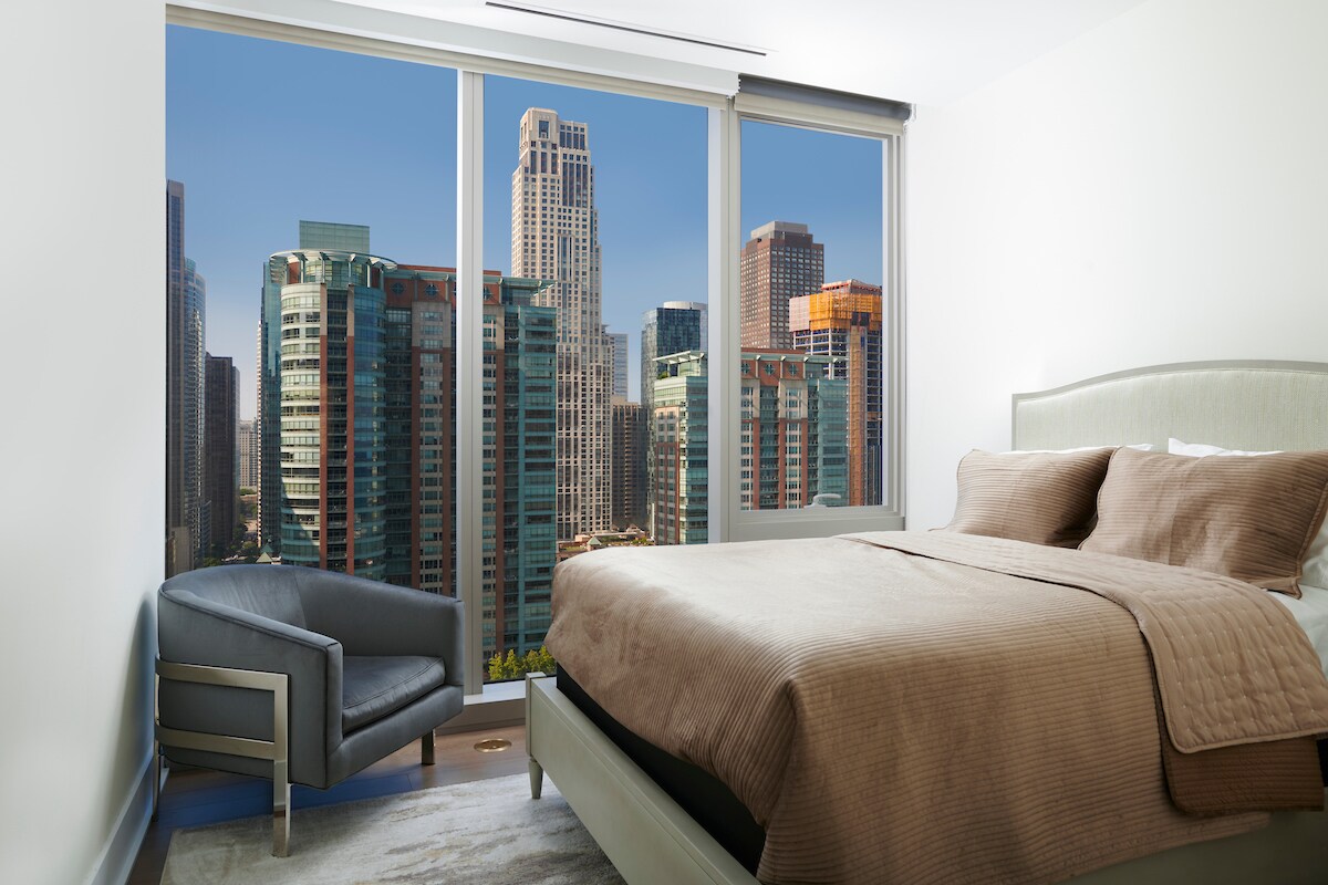 Building Photo - 363 E Wacker Dr