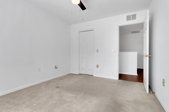 Building Photo - 14130 Winchester Ct