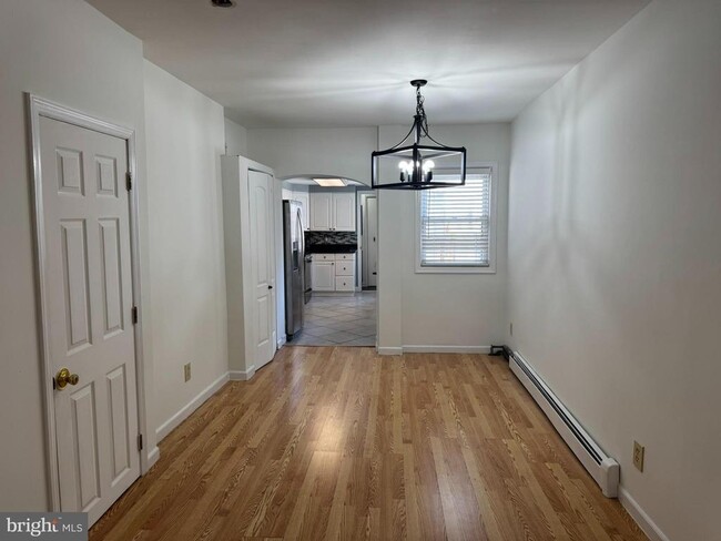 Building Photo - 1008 Stiles St