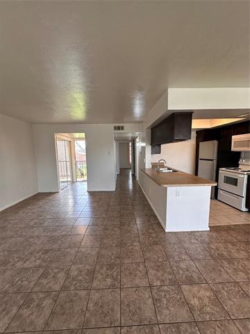 Building Photo - 4456 Chaha Rd