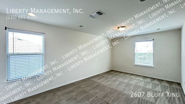 Building Photo - 2607 Bluff Cross