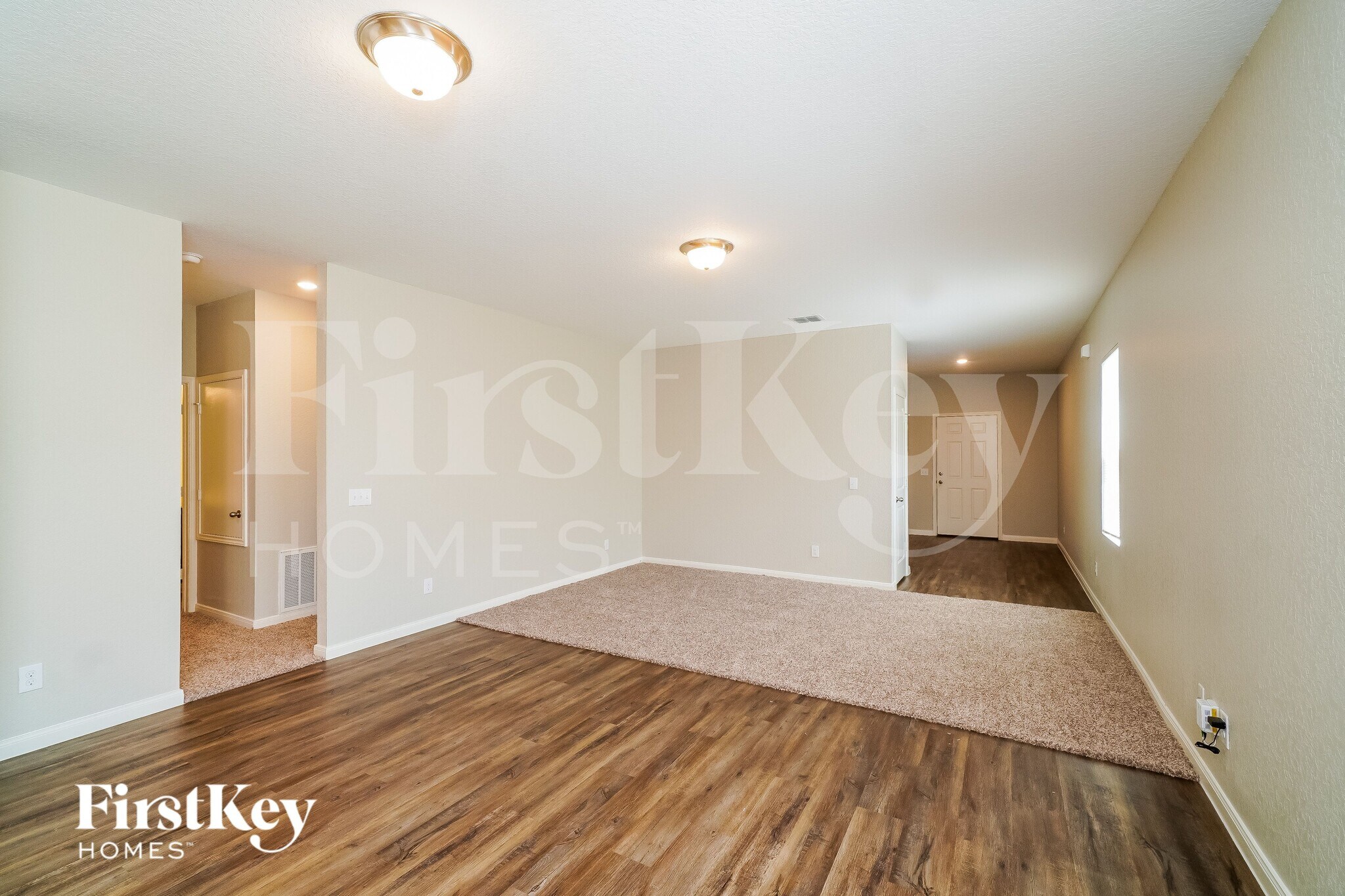 Building Photo - 13509 Sunrise Mdw