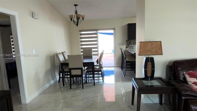 Building Photo - 1530 SW 138th Ave