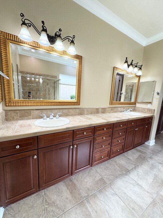Building Photo - Sun City Lincoln Hills Active Adult Community Three Bedroom Three Car Garage SEE VIDEO