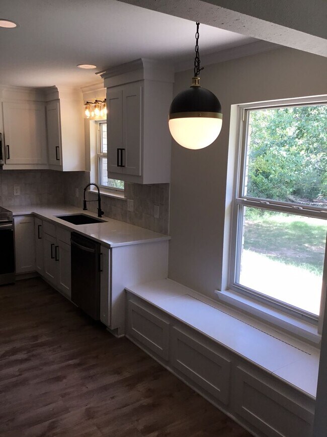 Building Photo - $500 OFF MOVE IN SPECIAL-VERY NICE BLANCHARD HOME. NORTH SHREVEPORT