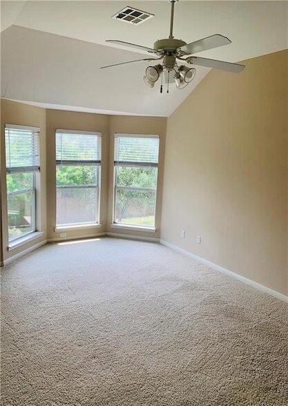 Building Photo - 3815 Lagoona Dr
