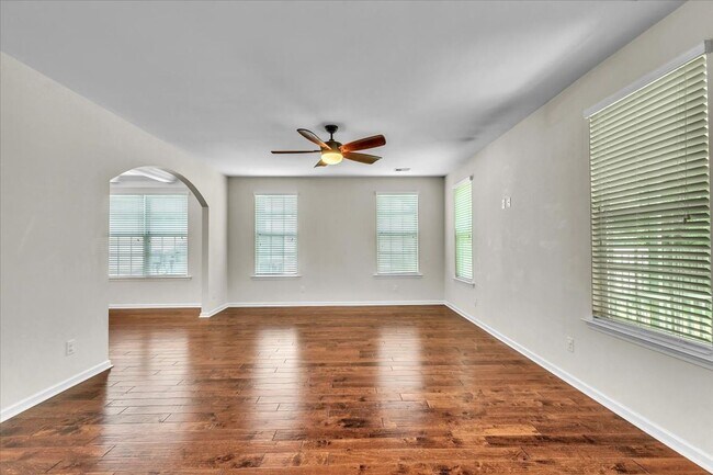 Building Photo - 5 bedroom house in the Somersby neighborhood in Pooler
