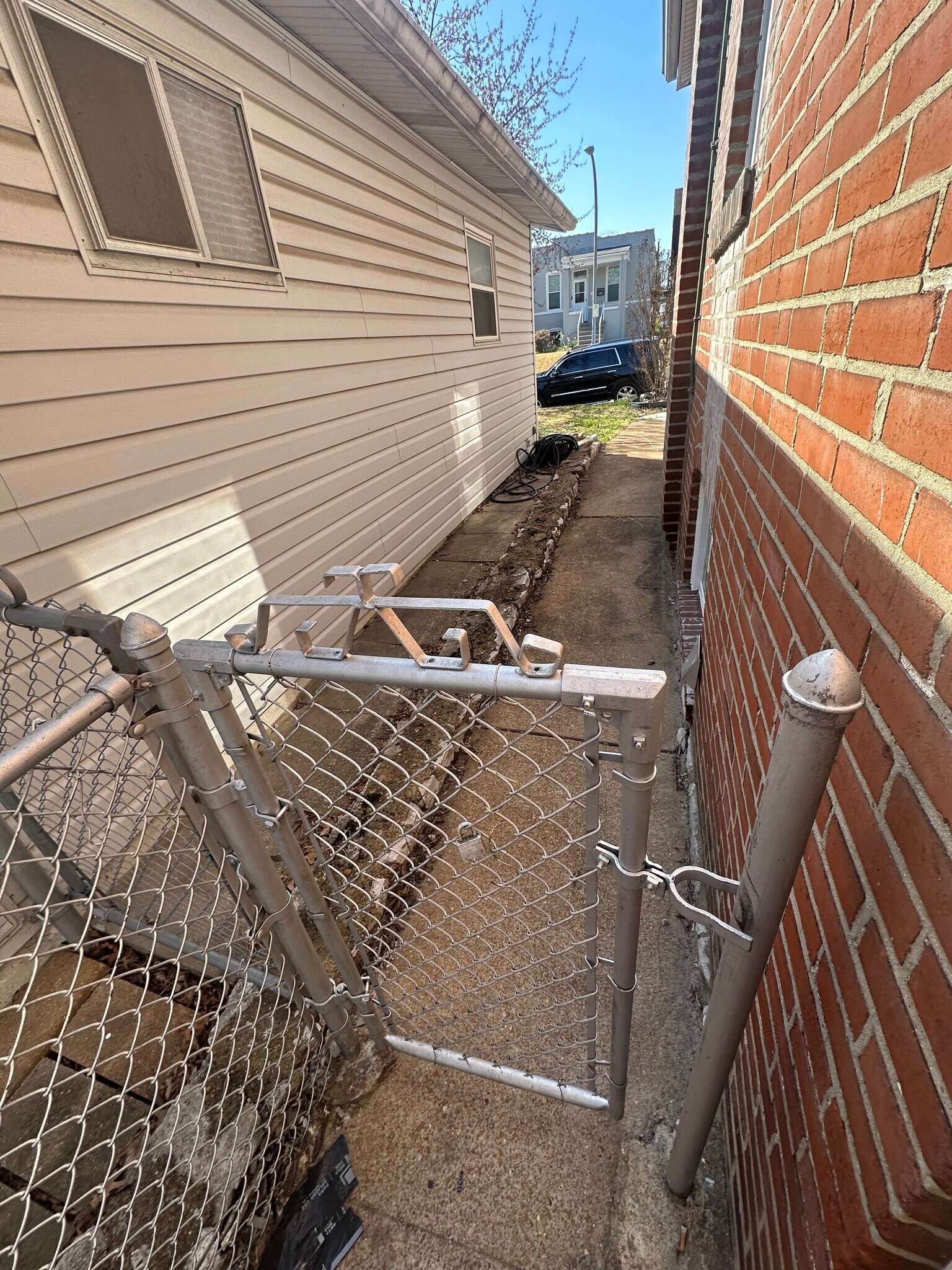 Fenced/gated backyard - 3737 French Ave