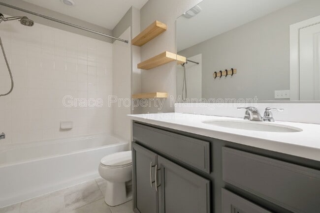 Building Photo - 7584 S Winnipeg Ct