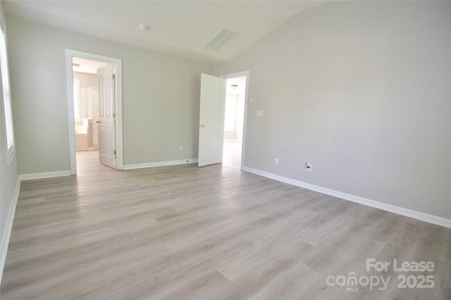 Building Photo - 14813 Provence Ln