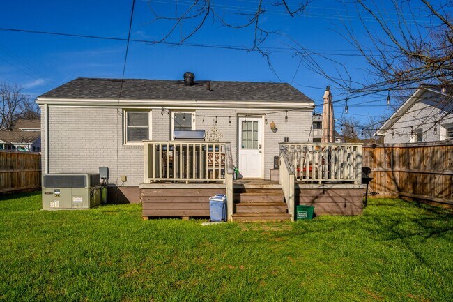 Building Photo - **RENOVATED COTTAGE IN THE NATIONS WITH AN...