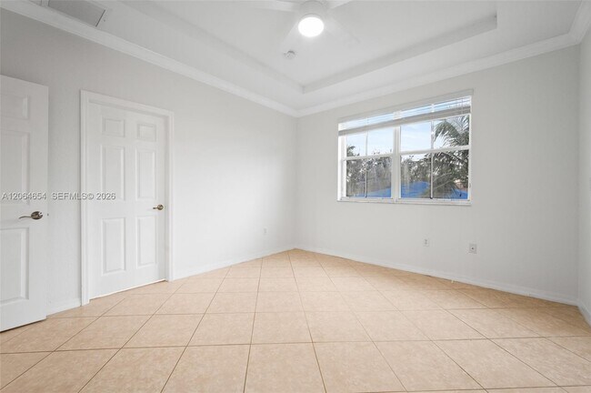Building Photo - 12392 SW 124th Terrace