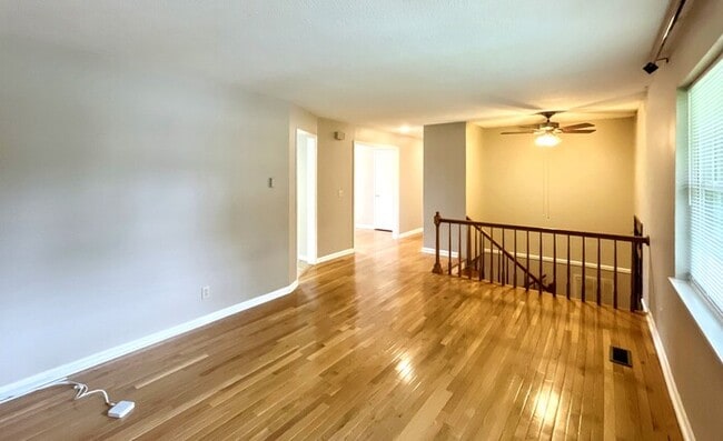 Building Photo - 4015 Izlar Ln